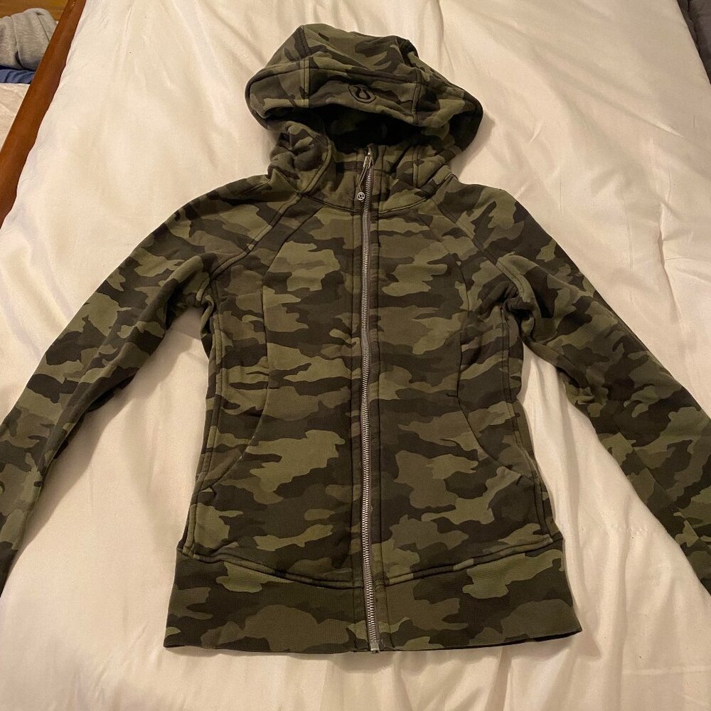 Lulu Cameo Subber Zip Up